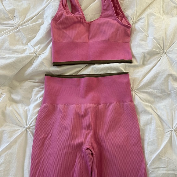 Outdoor Voices Ribbed Matching Set - Picture 3 of 5